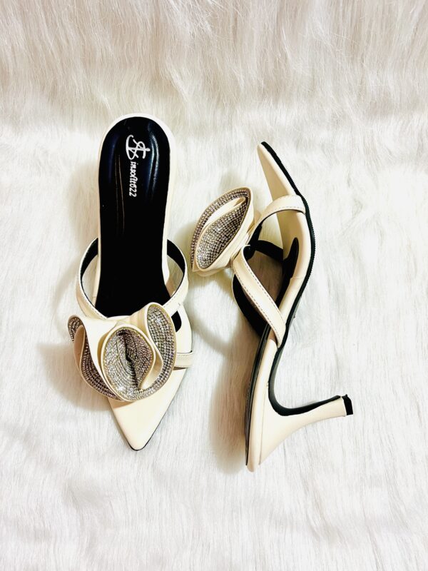 Stiletto heel - Image 3