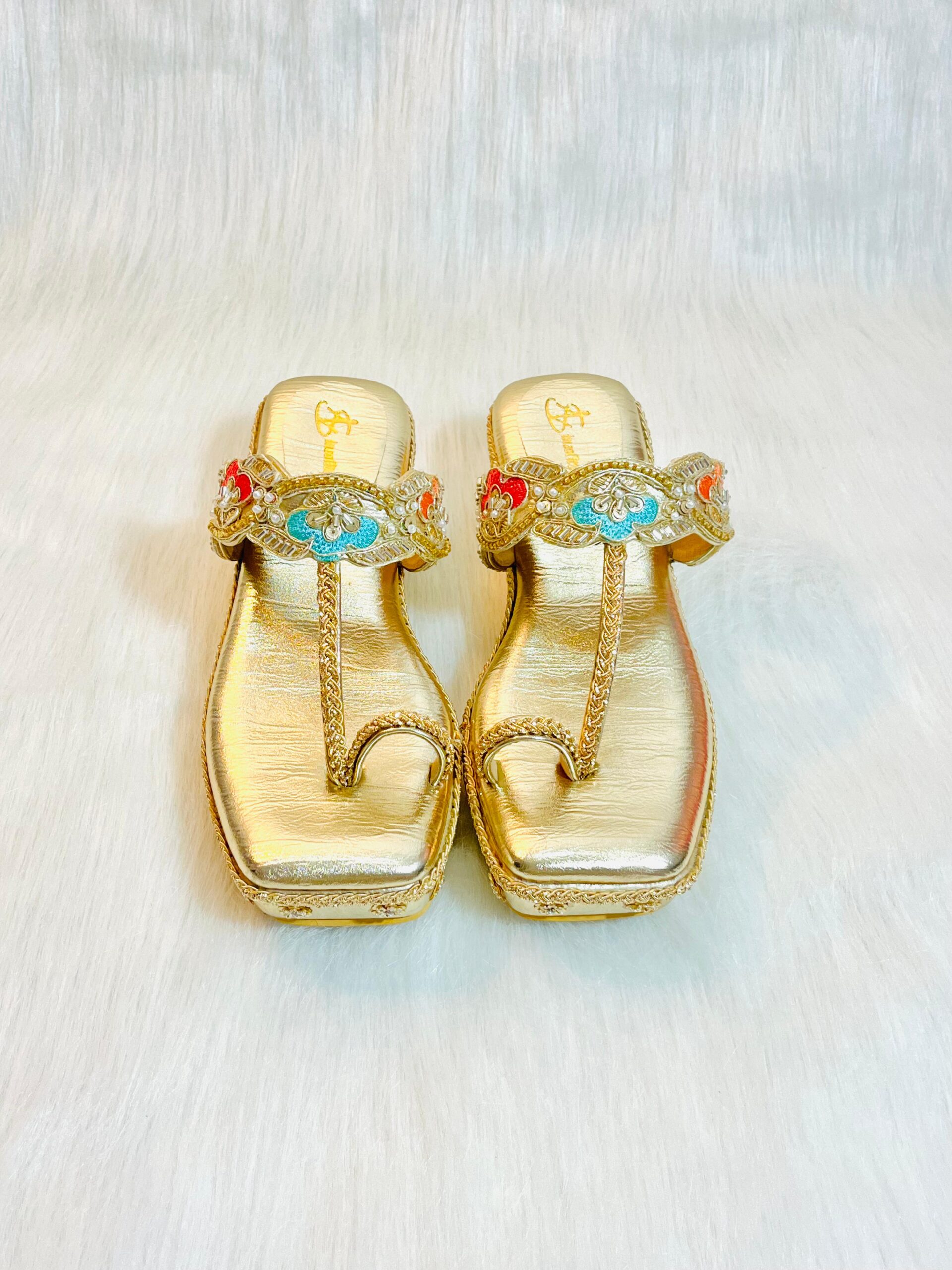 Golden Wedding Kolhapuri wedges - Image 8