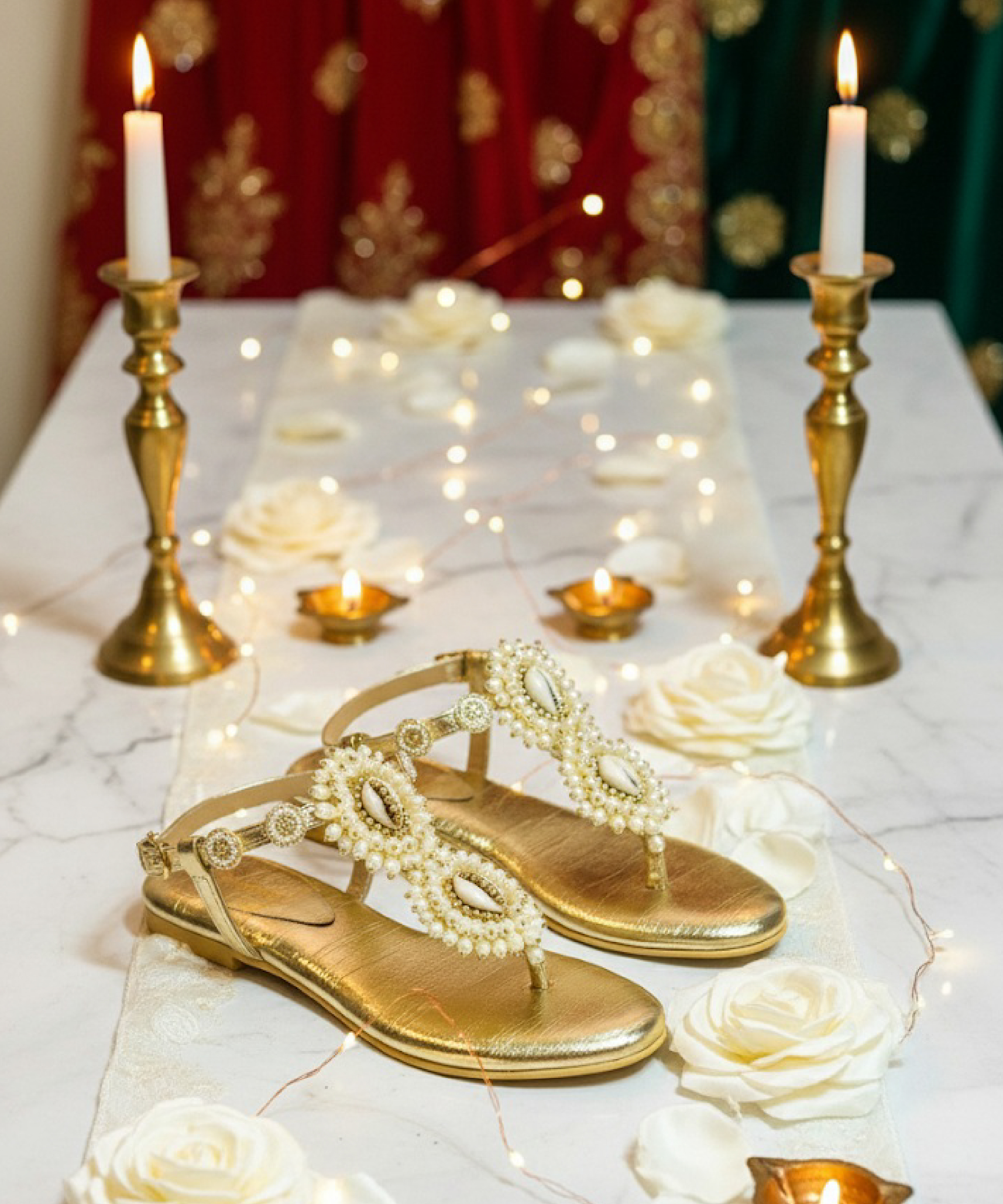 Handcrafted Twin Shell Flats