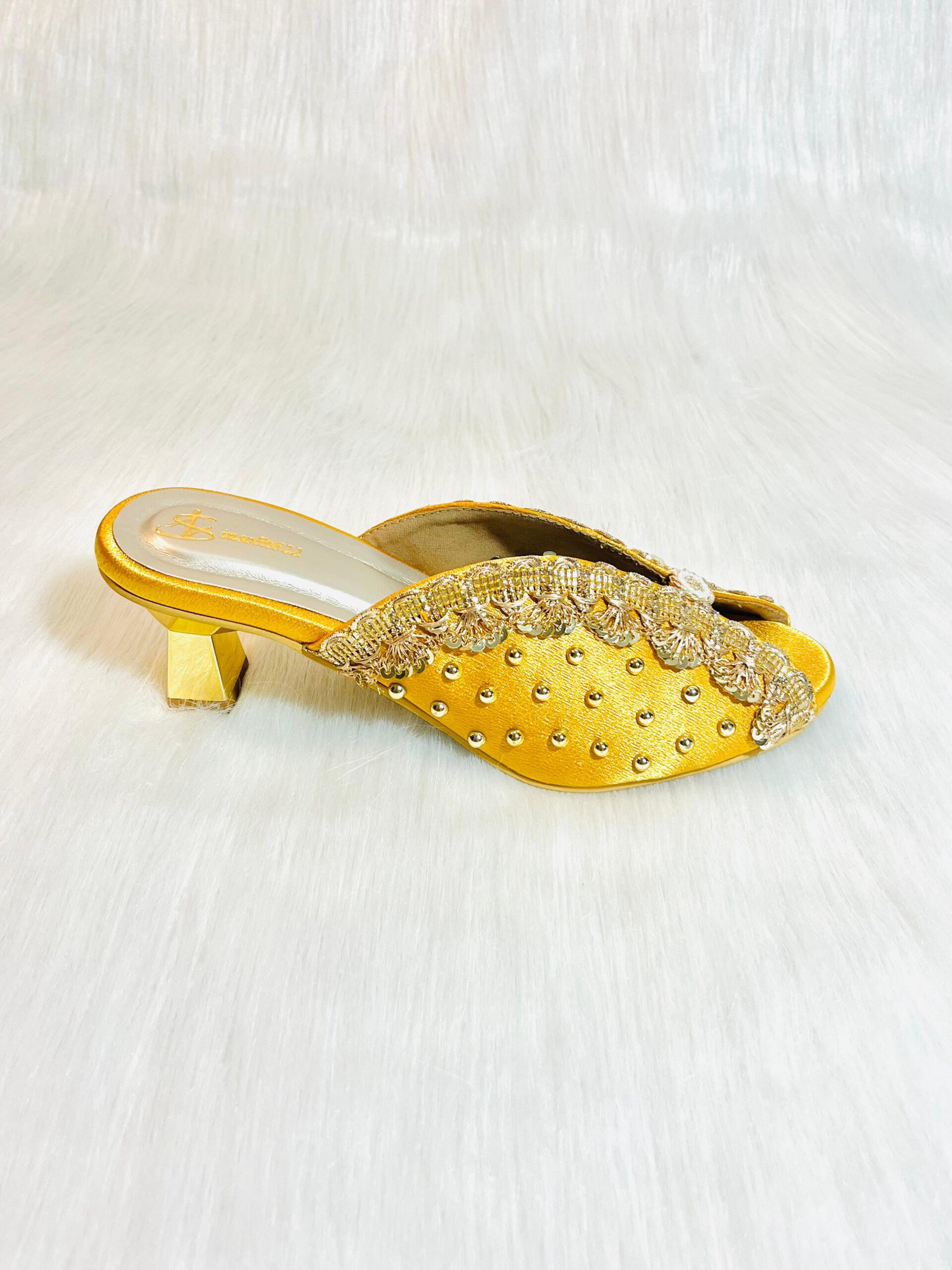 Women Festive kitten block Heel - Image 7