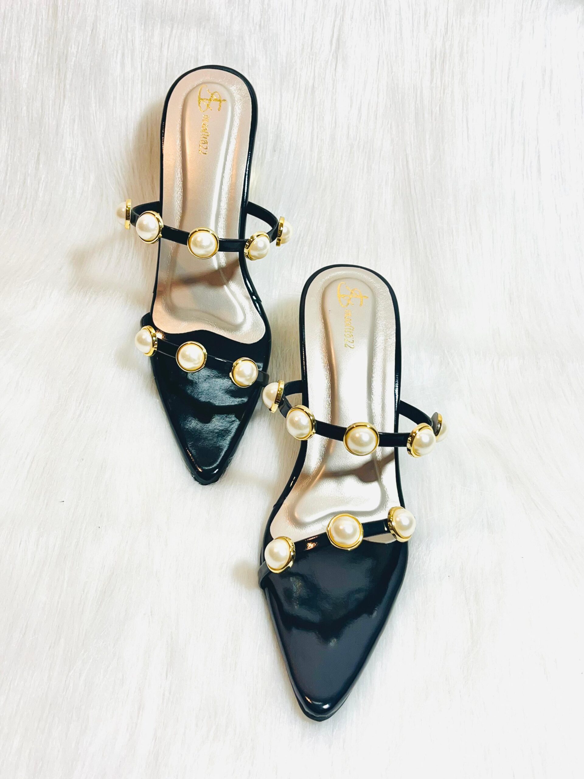 Women Kitten heel with Pearl emblishment - Image 5
